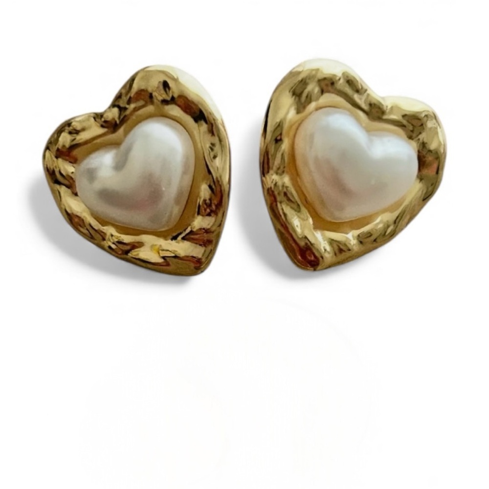 Gold Heart Earrings with Pearl Center-New!
